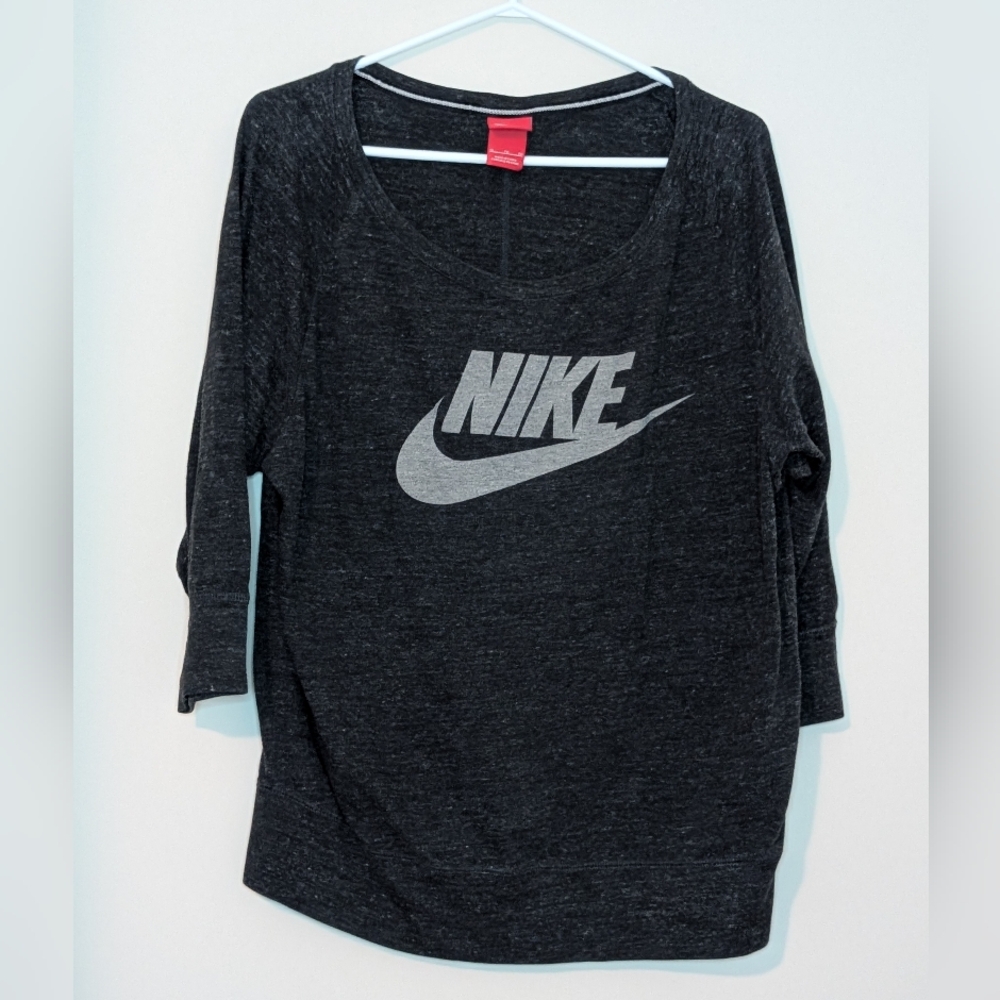Nike Women's Black Long Sleeve Tee, Size XL